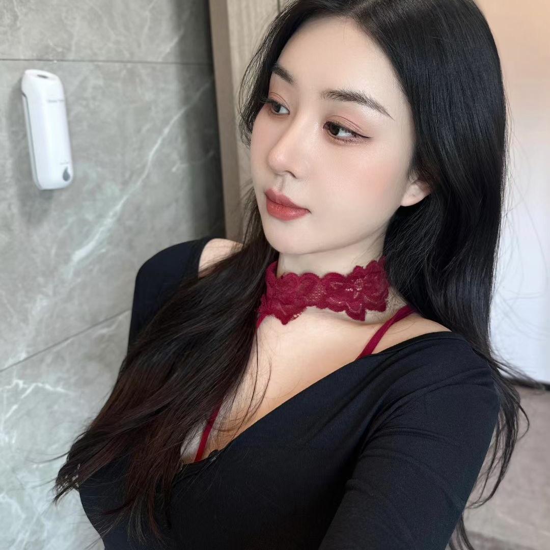 1105493149