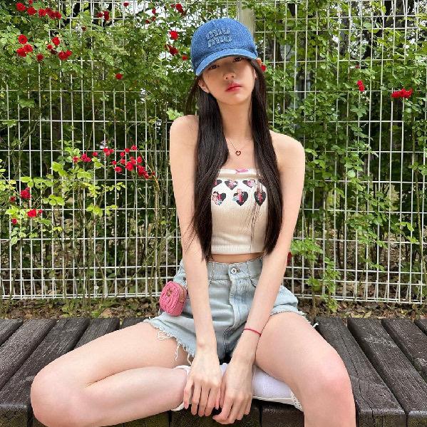 小蛮-