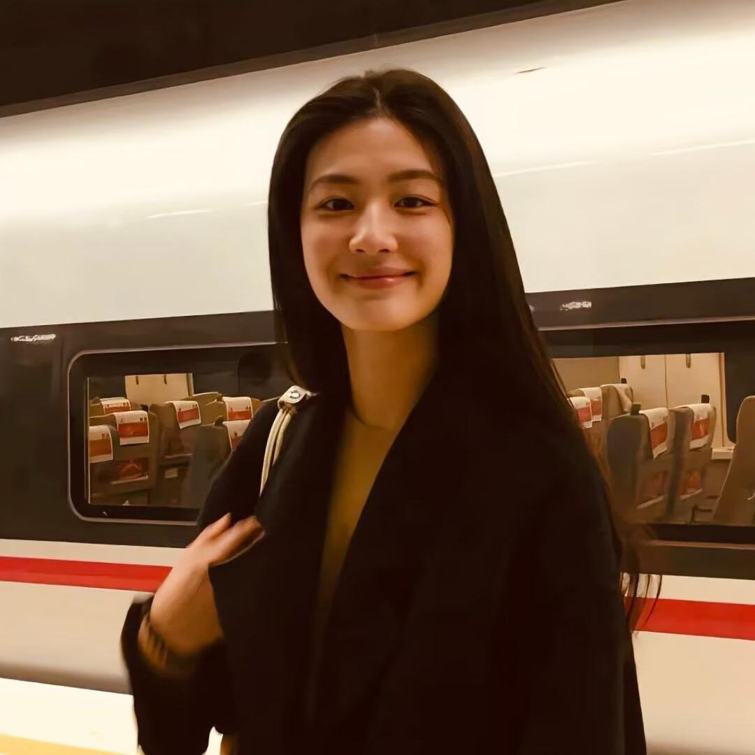十三娘.