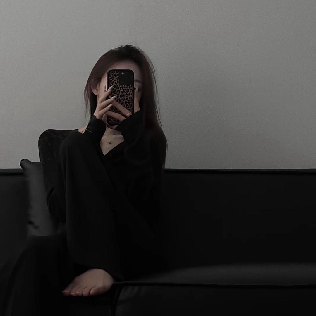 ᙏ̤🫧半糖主义ʰᵃˡᶠ 🍧