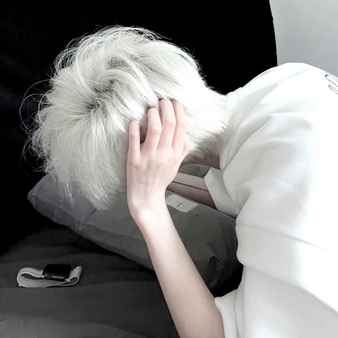 𝓯𝓻𝓮𝓬𝓴.