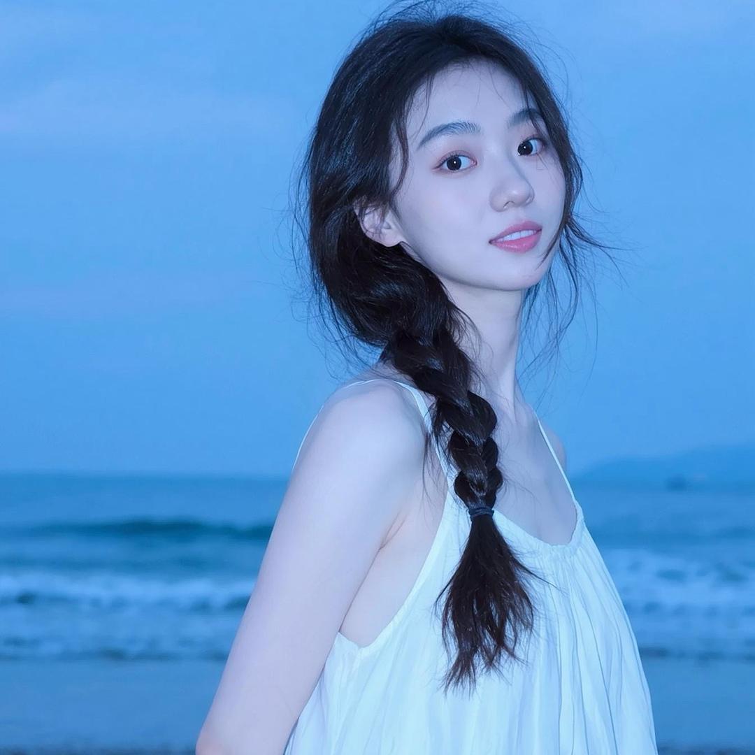 小镇姑娘
