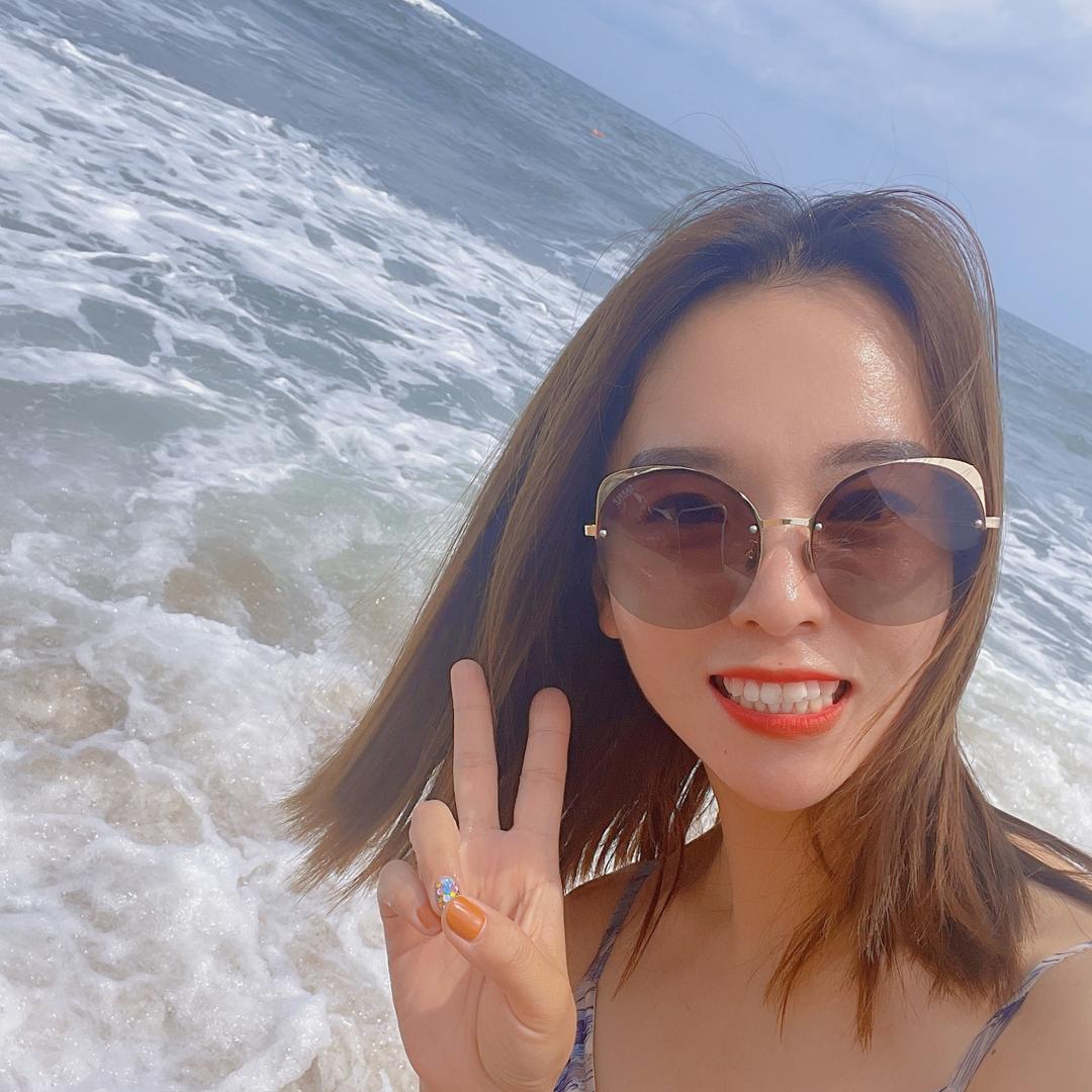 荣老板的爱美丽