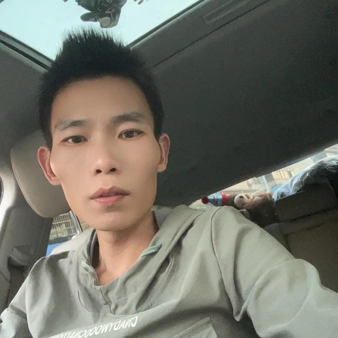 @轻 语”、
