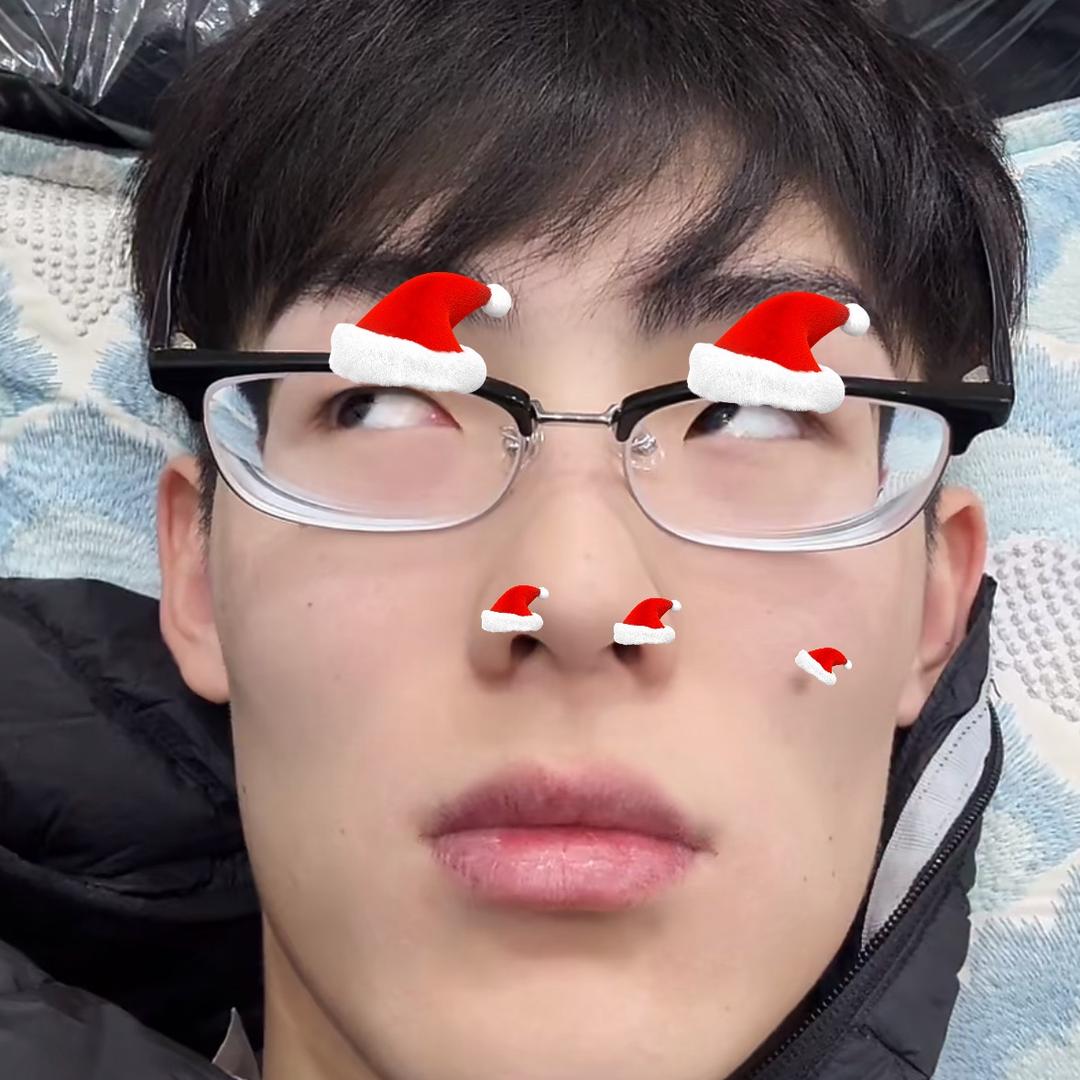 ￴￴ ￴￴ ￴ ￴ ￴￴ ￴￴