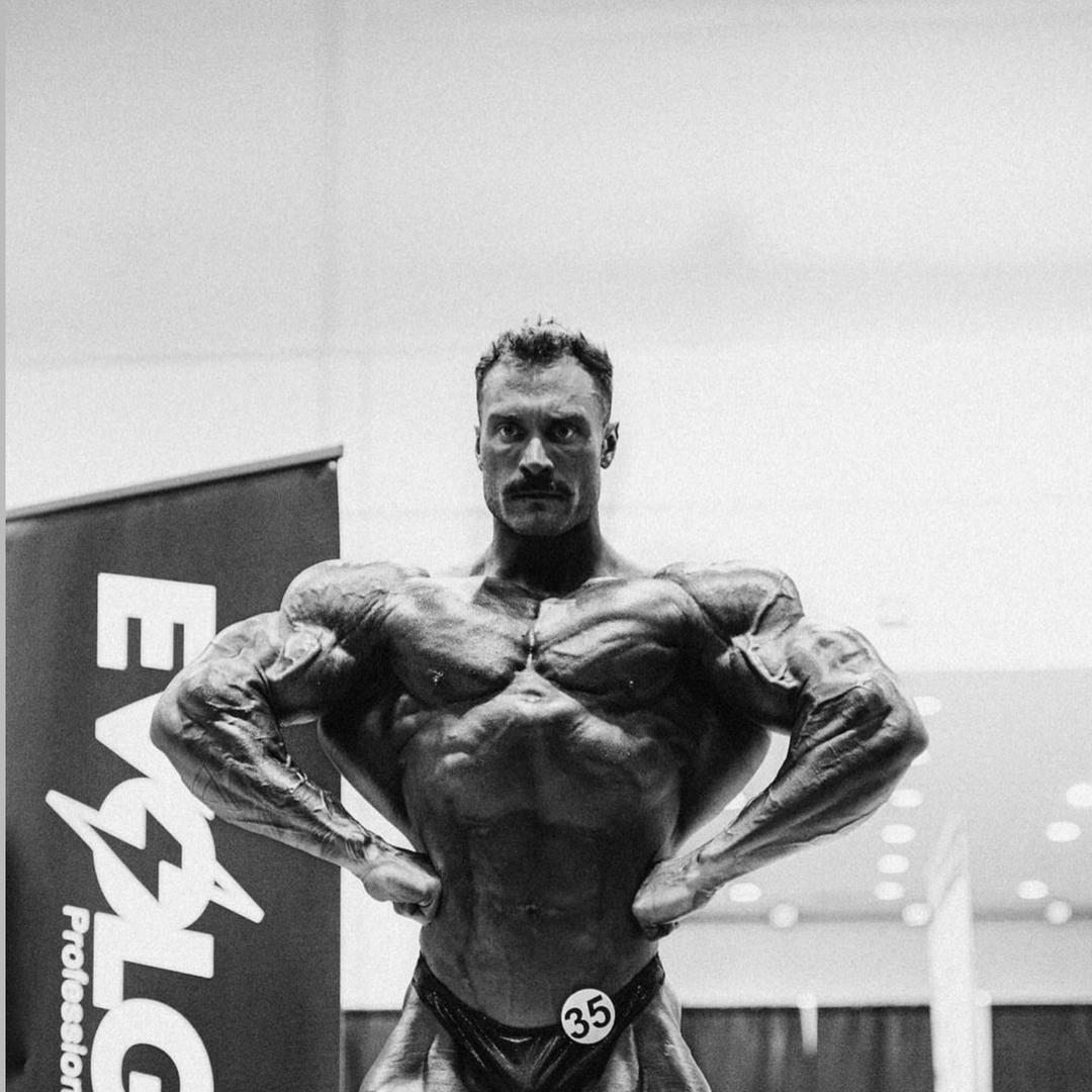 𝑺𝒕𝒆𝒑𝒉𝒆𝒏