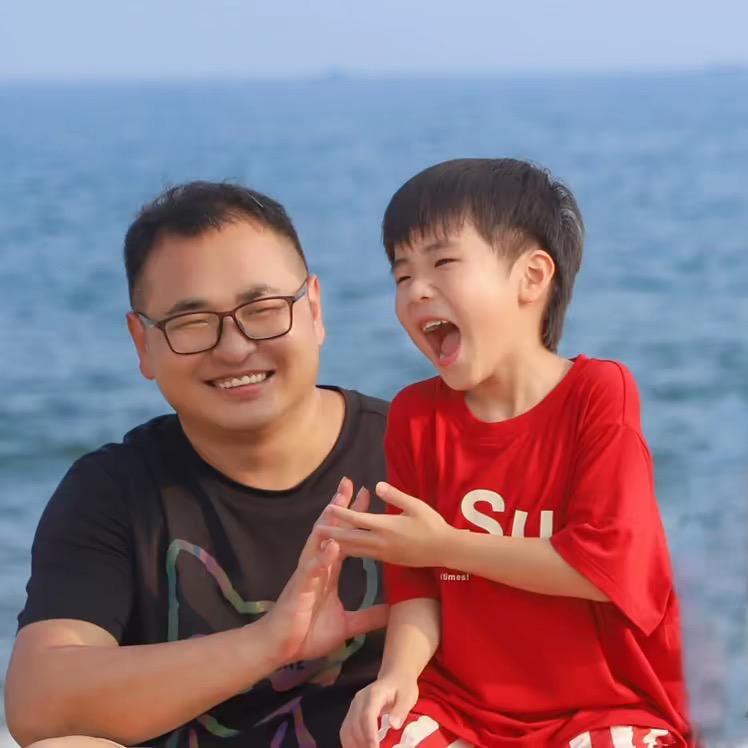 小熠爸✨