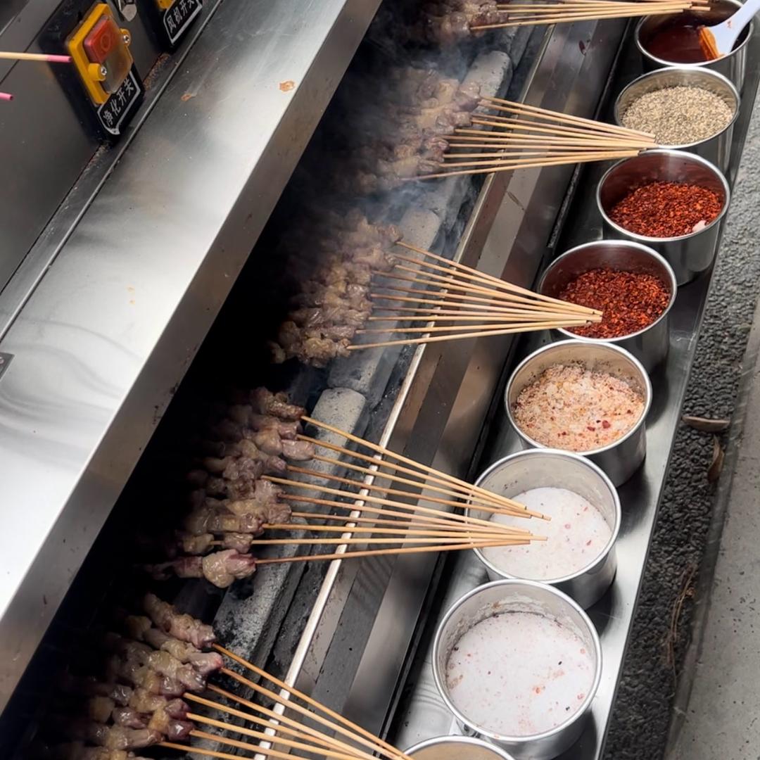 东北炭烤串在成都