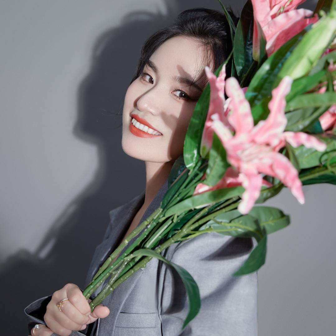 水晶岛酒店～雯雯