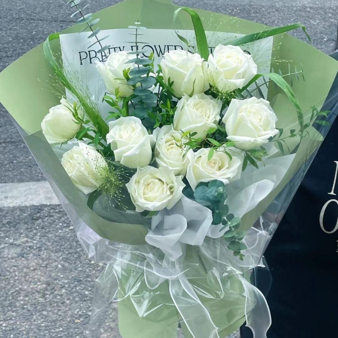 এ᭄ꦿ小何呀 (*≧▽≦)ツ