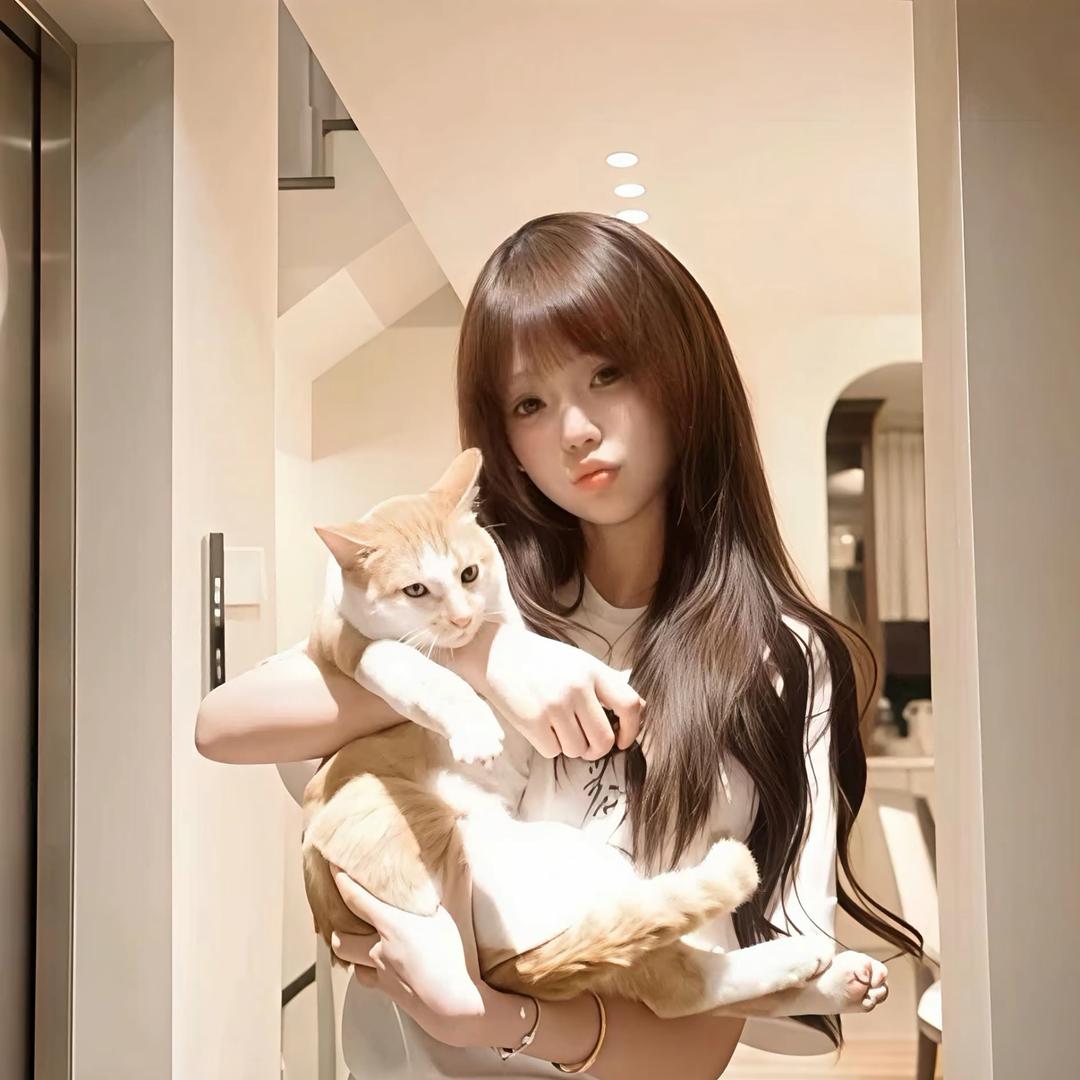 吃小🐟饼干🫧.