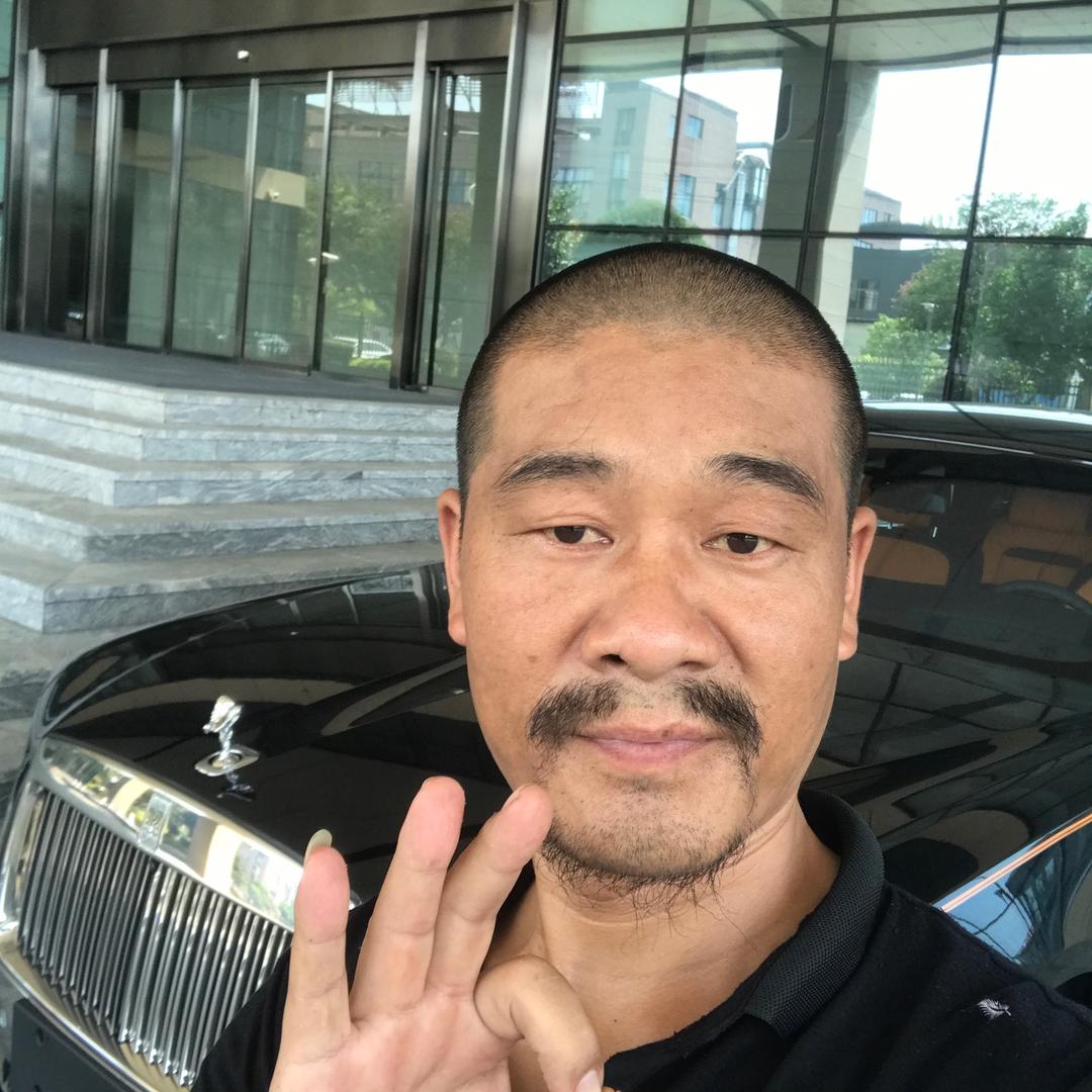 河南胡子哥小号🔥 每天晚上8:49开播
