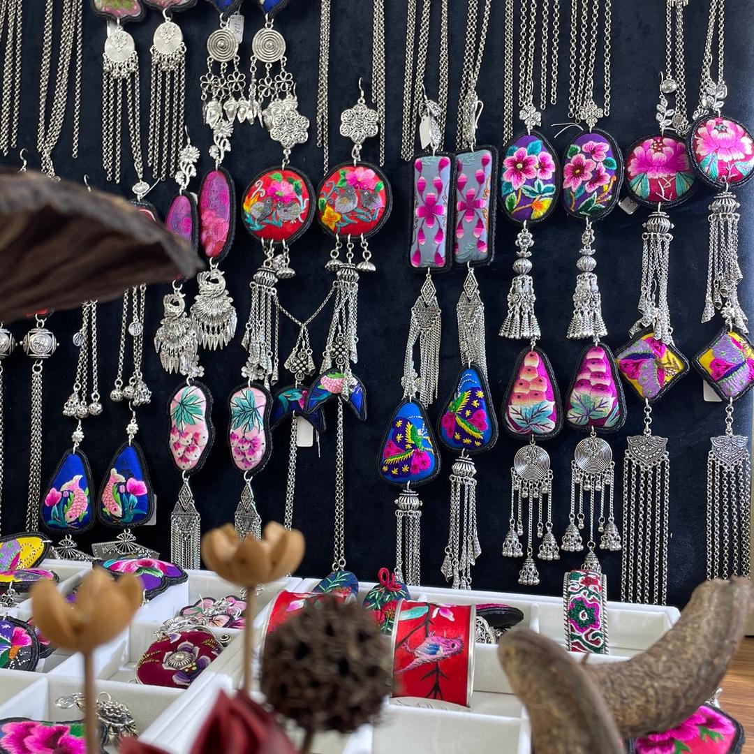 绣赏.老绣.饰品