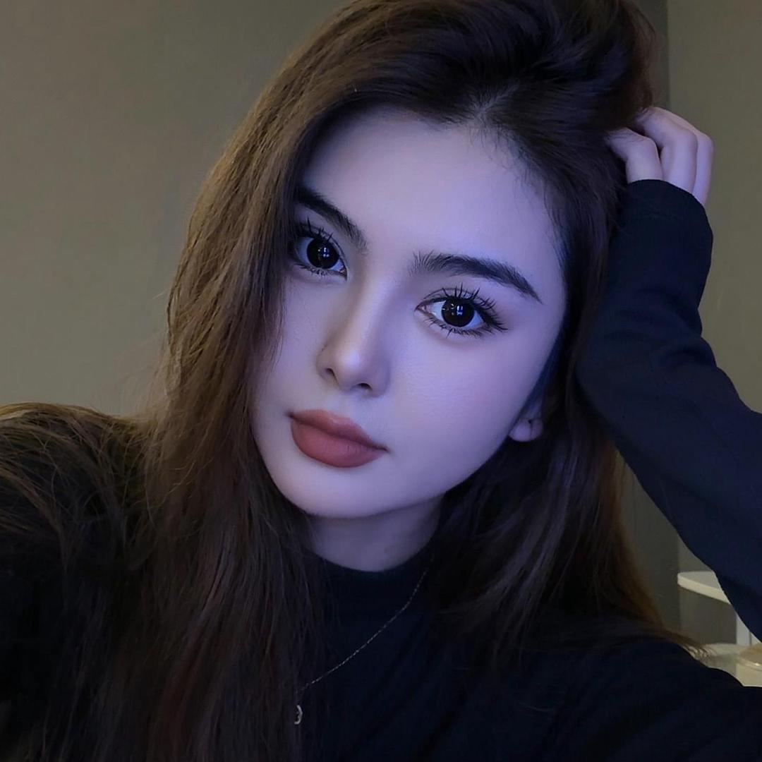 高个子凯丽～