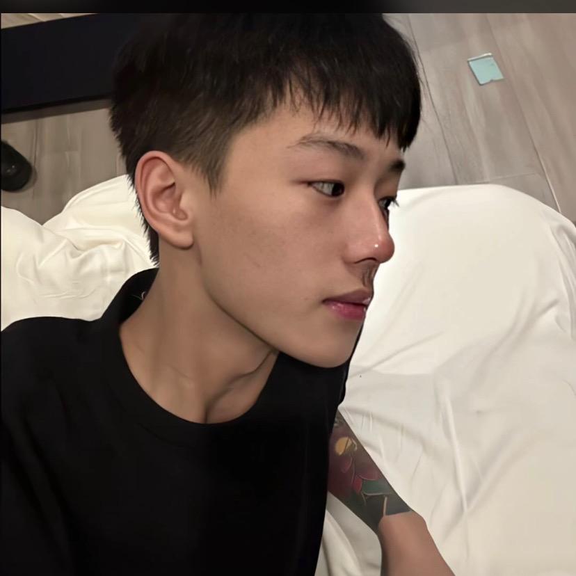 崔晨硕