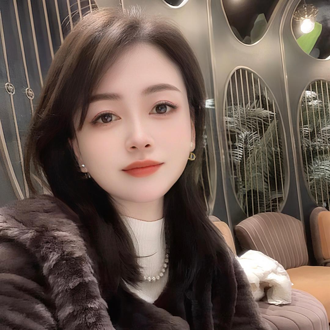 周女士
