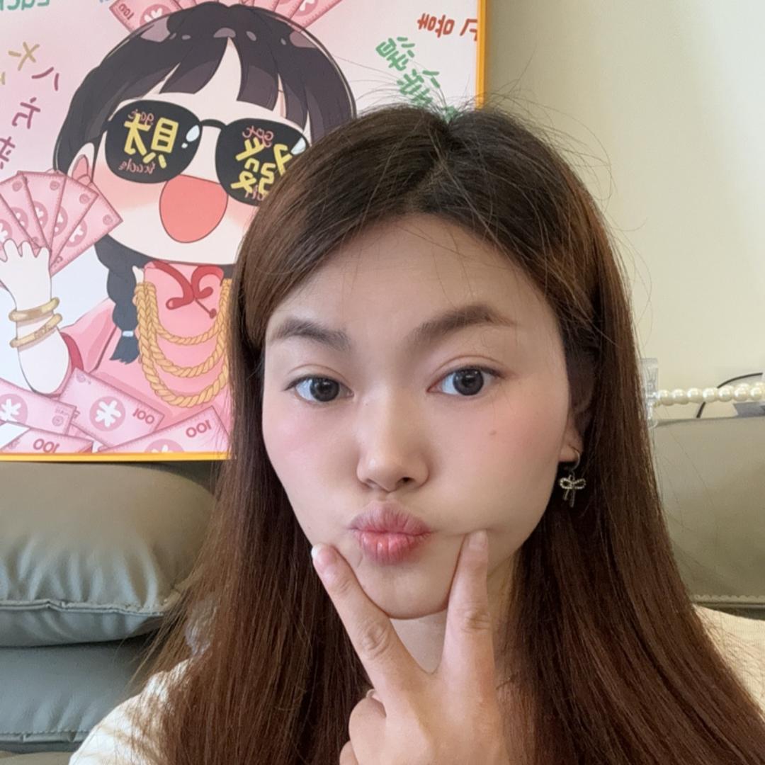 小影吖🍀