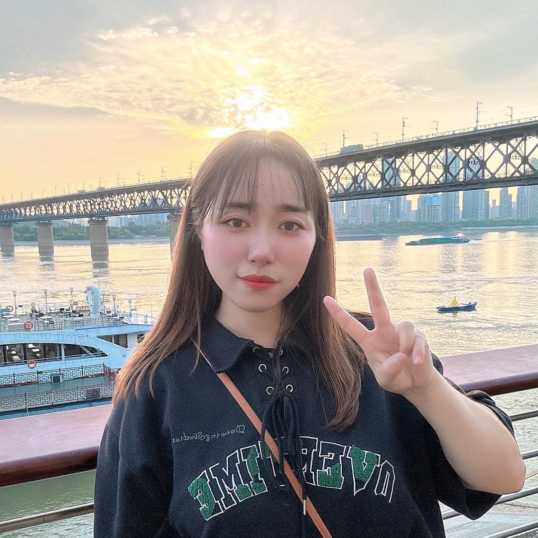 江夏晨晨❤️