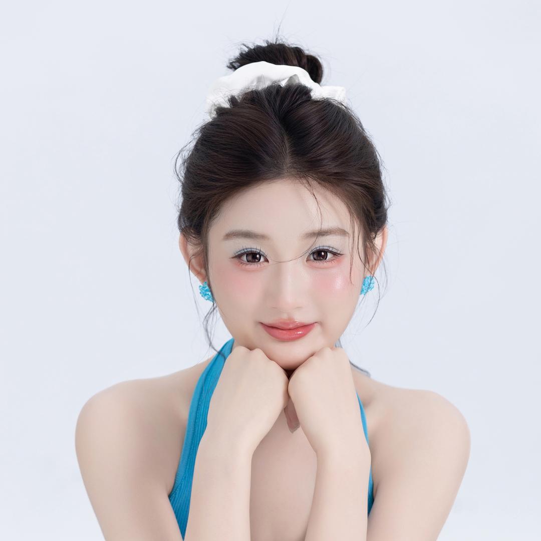 艾乐 （能歌善舞）❤️