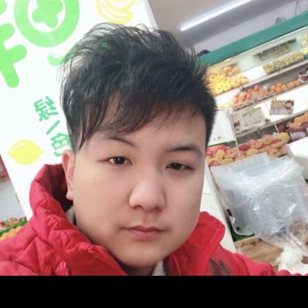 清舟泛月