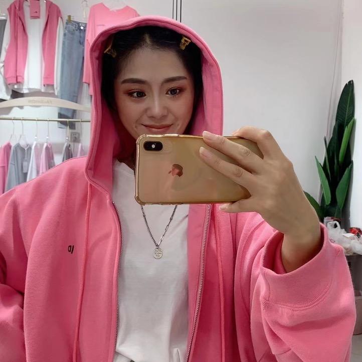 丽姐家服装批发店