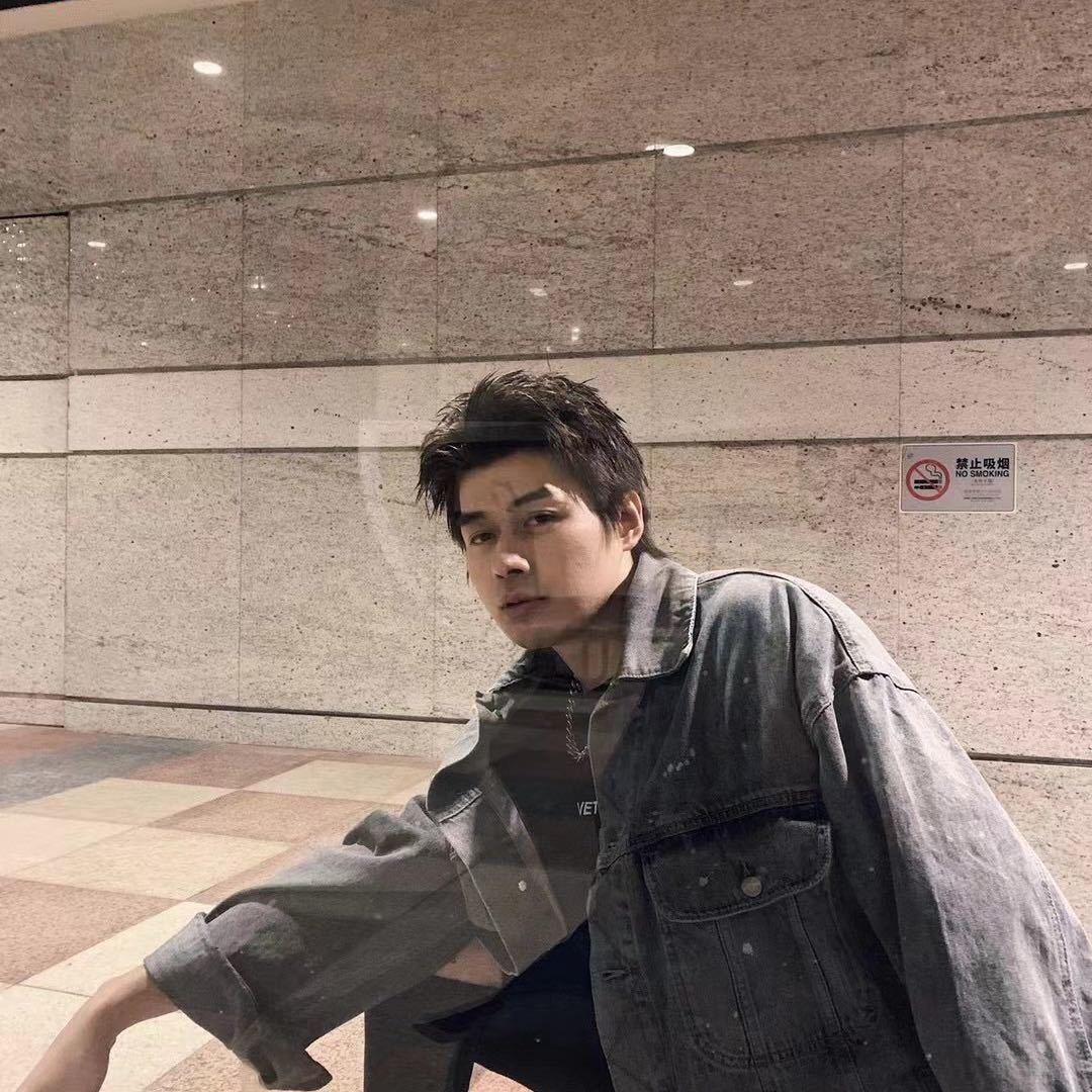 swank-Peter染发天花版