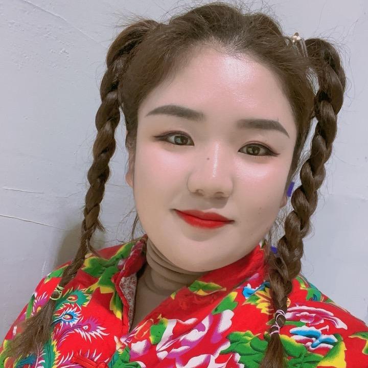 拾贰唐小姐女装(孙漂亮)