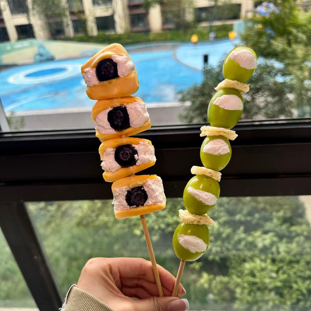 宁大科院奶皮子糖葫芦