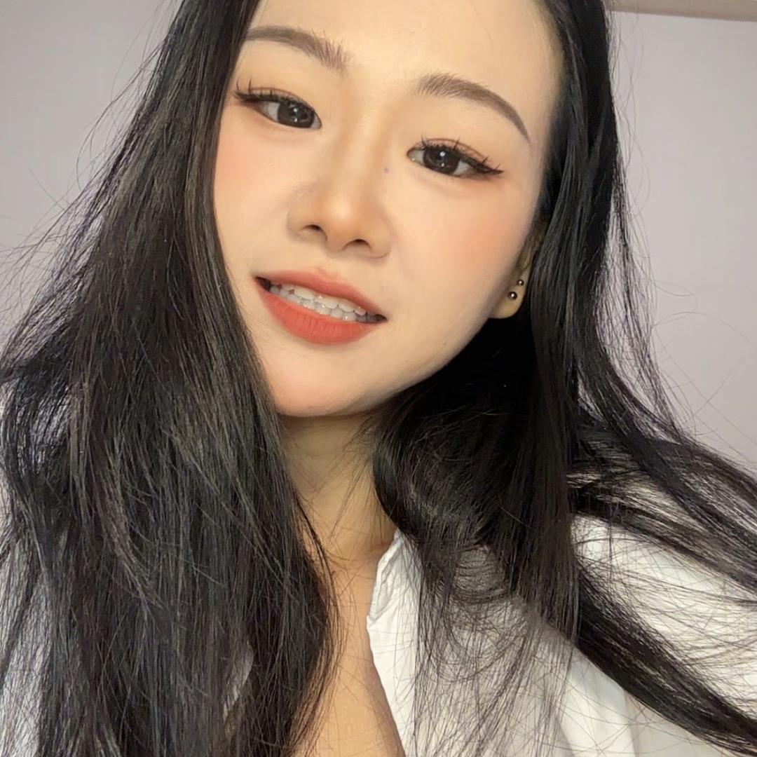 啾啾姐