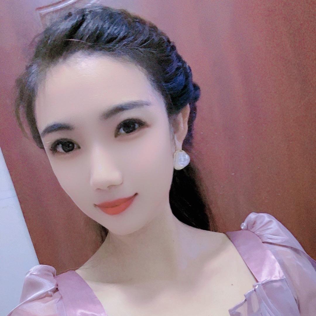 玲儿🍬🍬🍬🍬