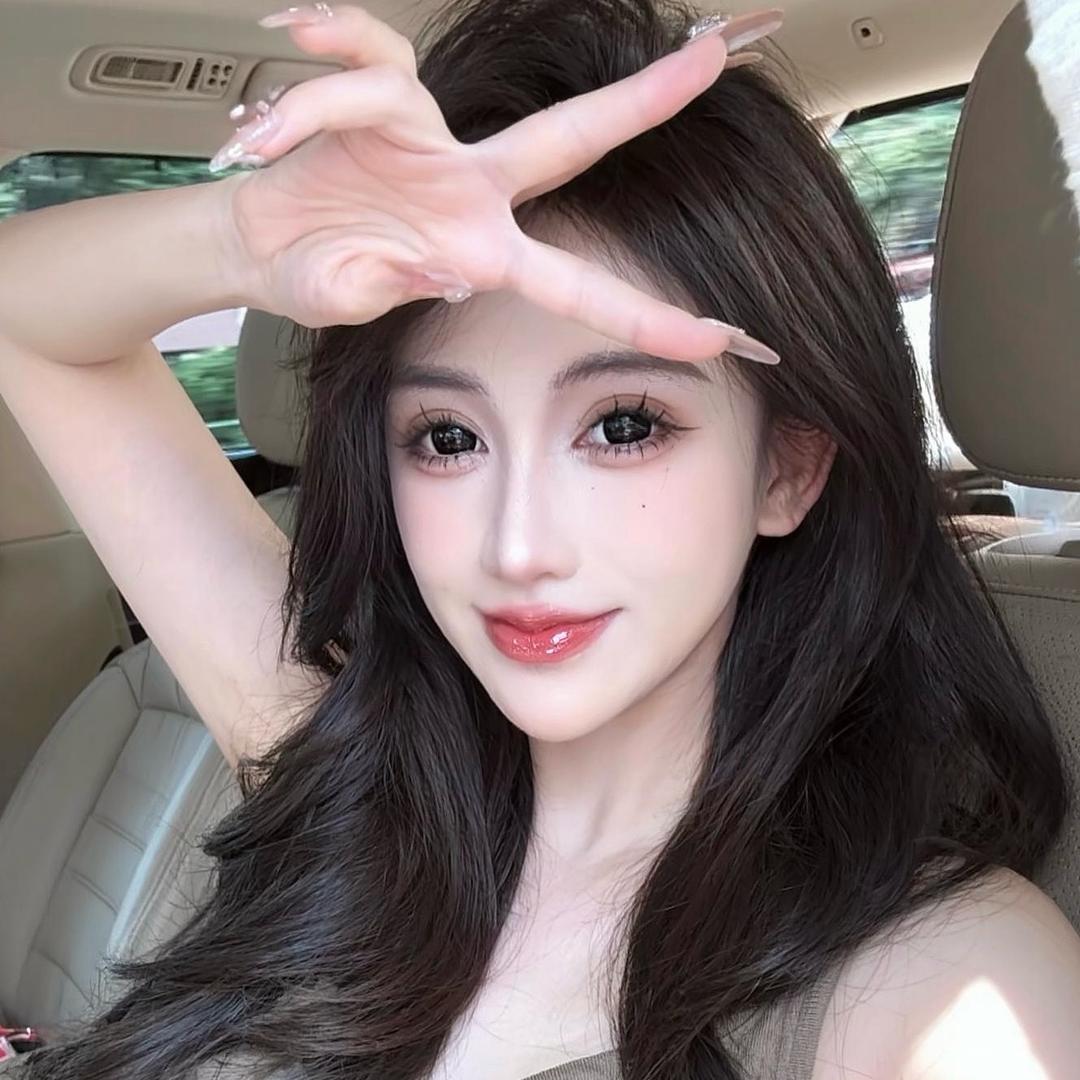 等等💕 （梦想舞团航少团队）