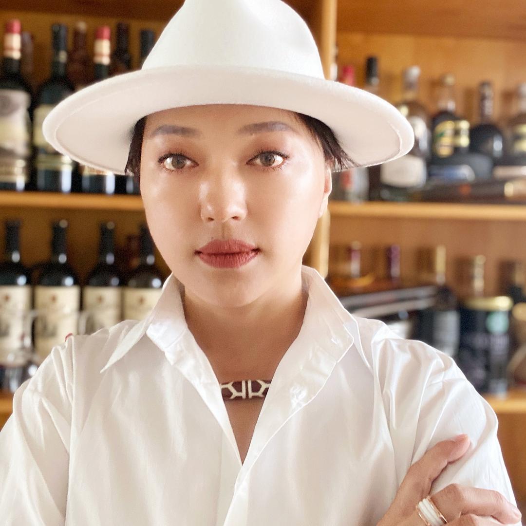 海参崴亚娜姐