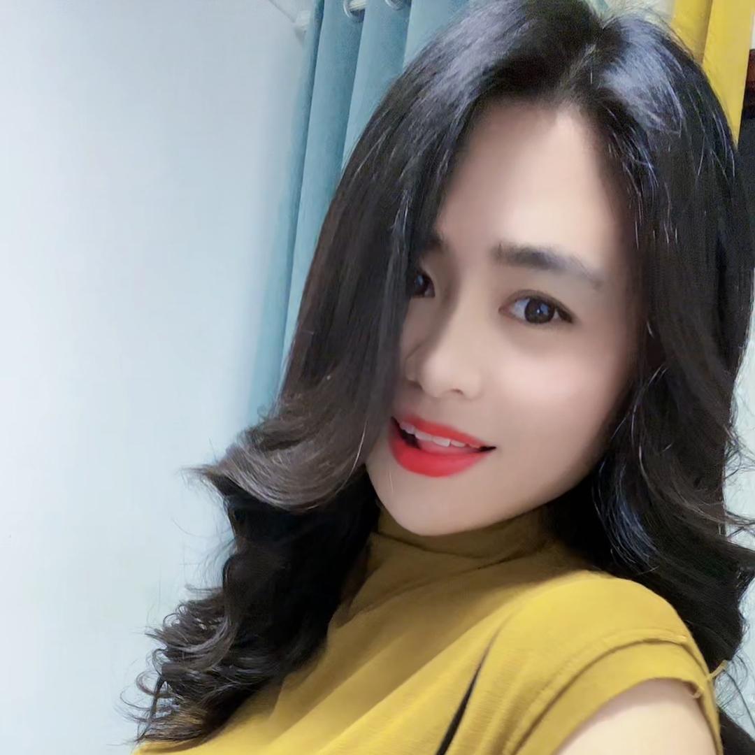 赵朵云商贸
