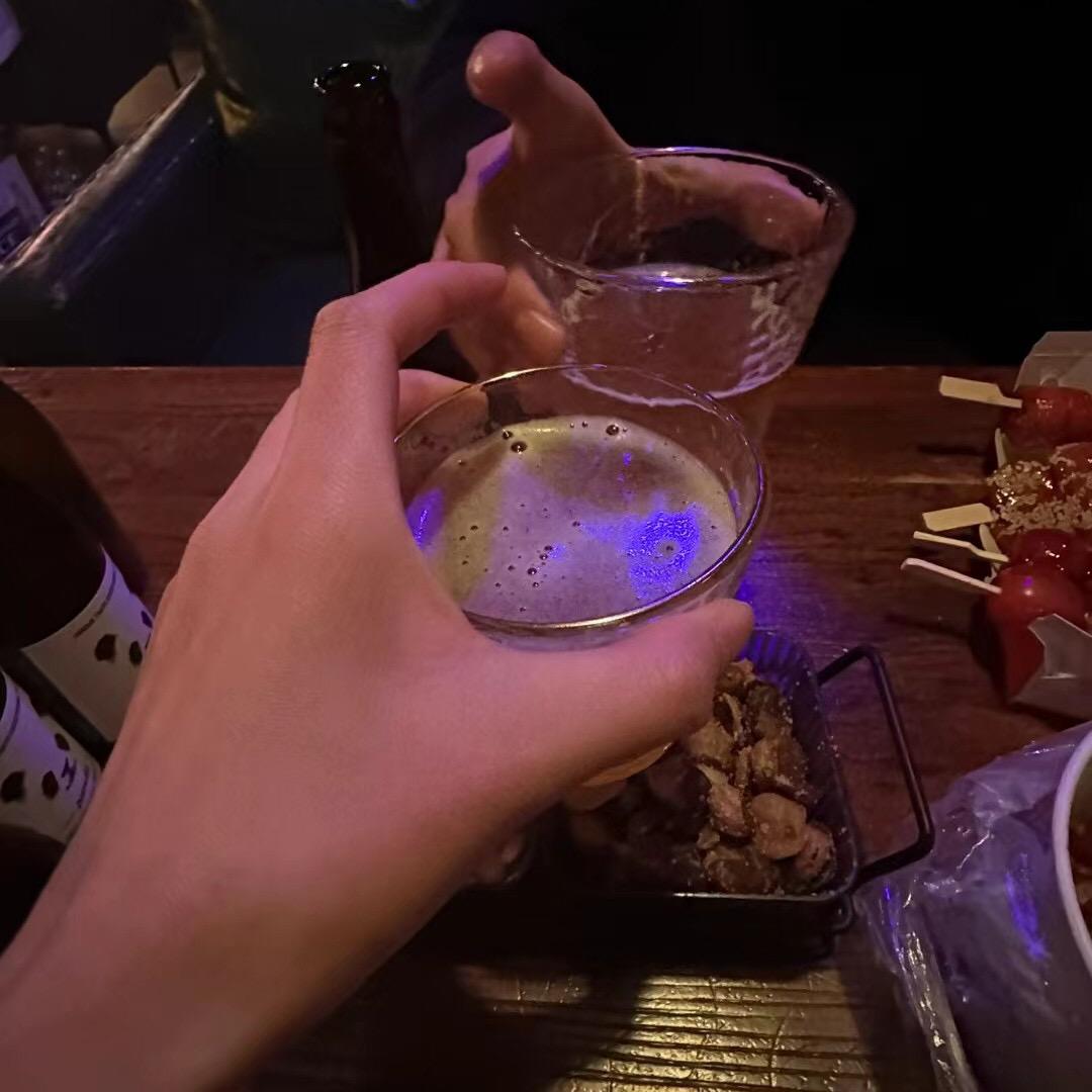 00后厨师小伙