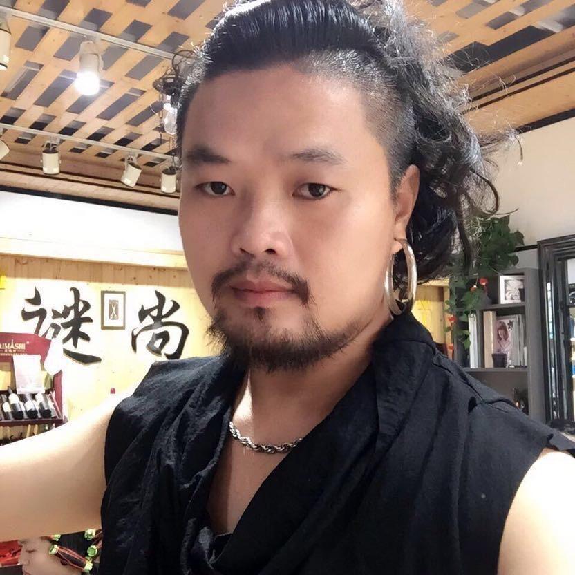 谜尚～ 洪仔 发型设计