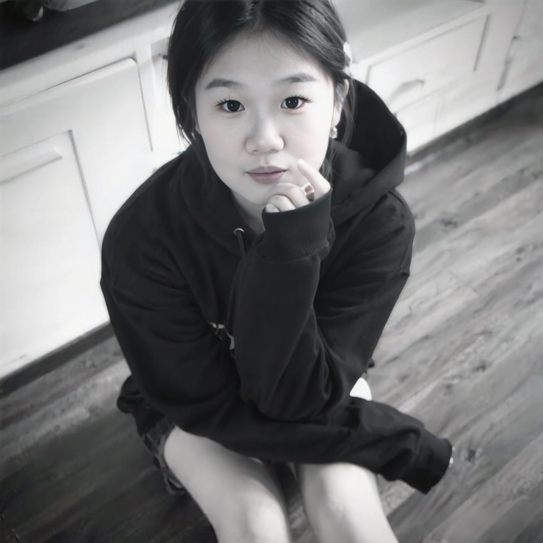 女10.