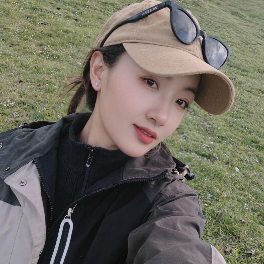 ☁࿐: 人生靠自己