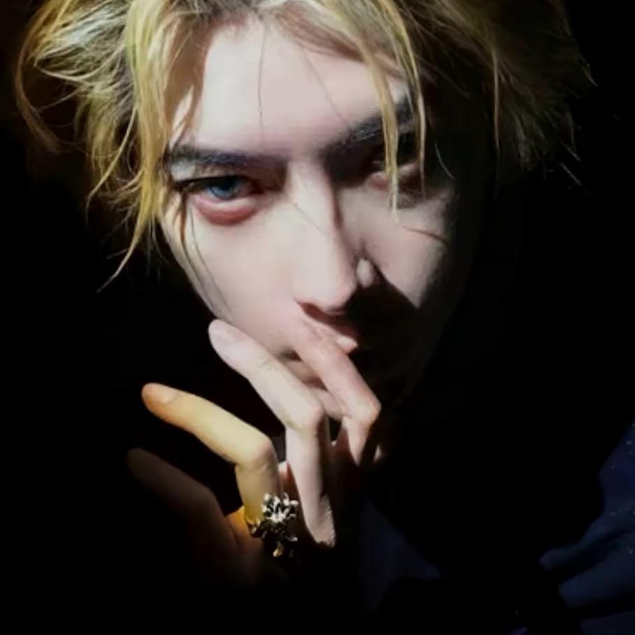 小帅😎