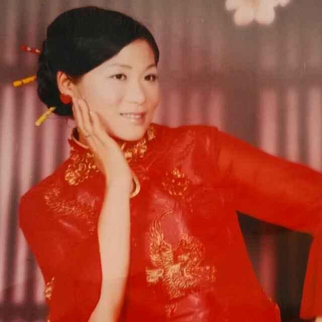 艳子.
