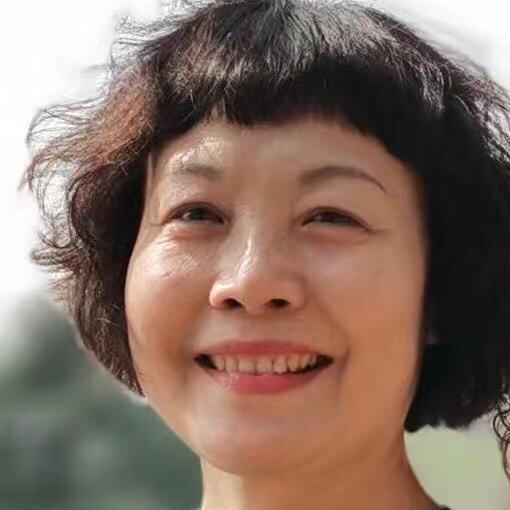 @秦秦