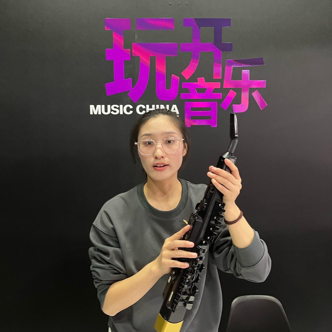 小袁袁电子萨克斯