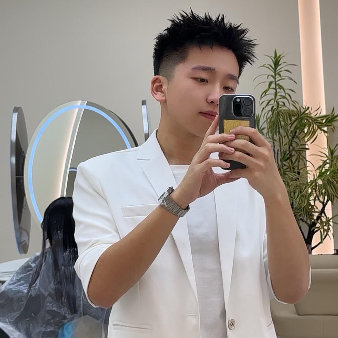 鹿艺形象设计  大林