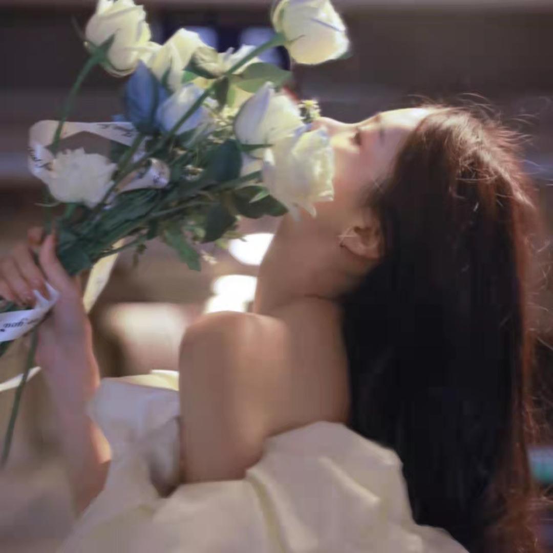 不爱吃香菜.