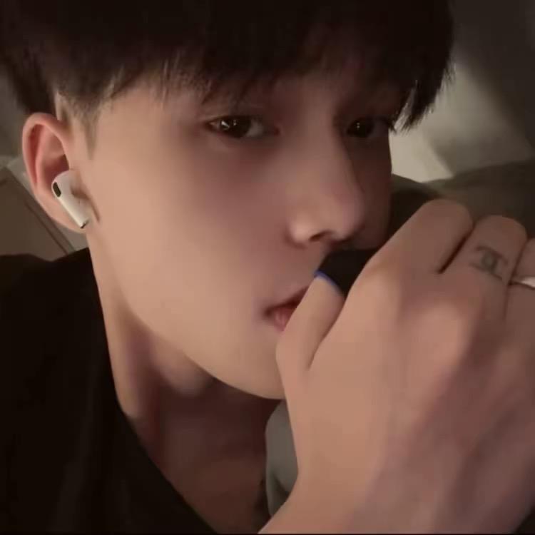 ￰   ￰￰   ￰