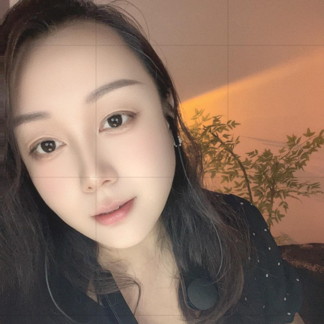 娜娜啥也会-晚10点开播