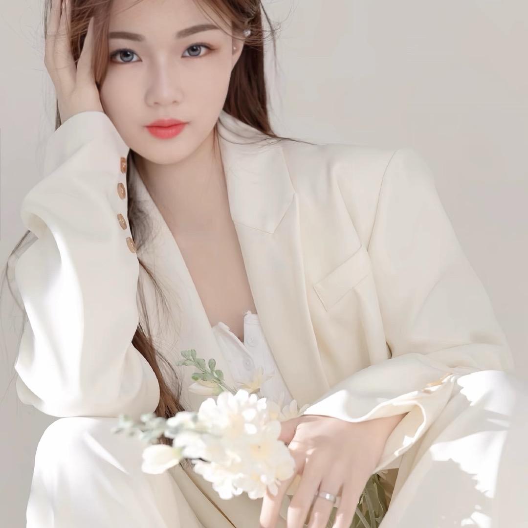 女王。