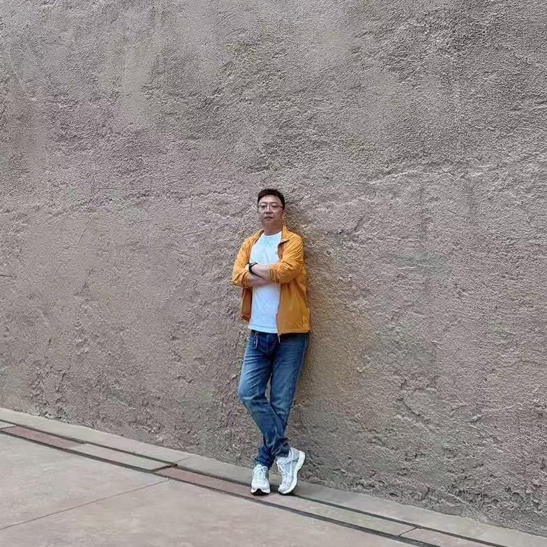 俗人 ◔.̮◔✧吕