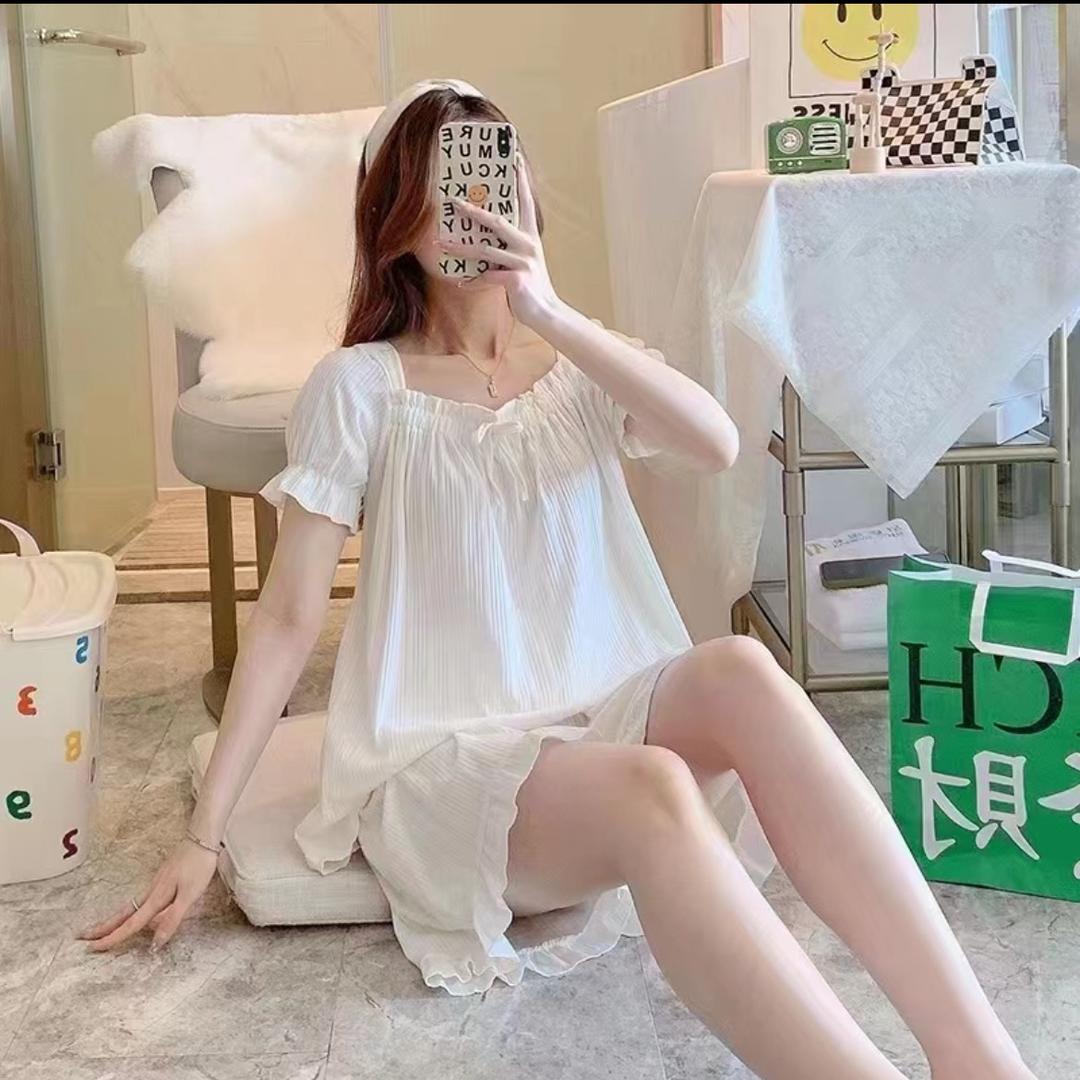 毛服饰
