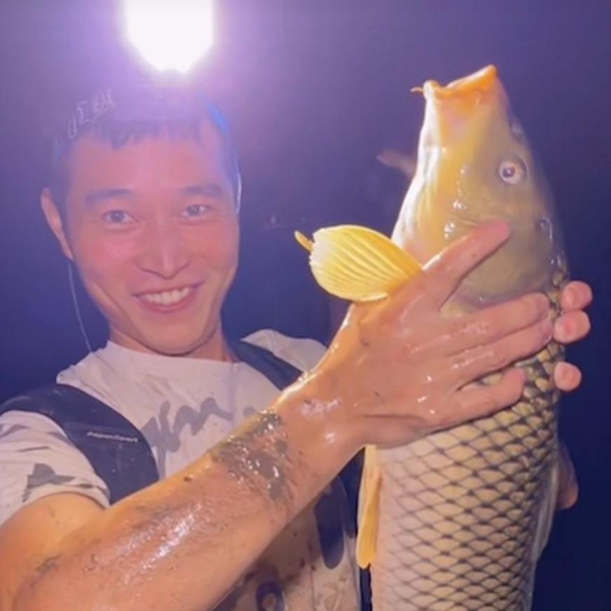 彩娃户外