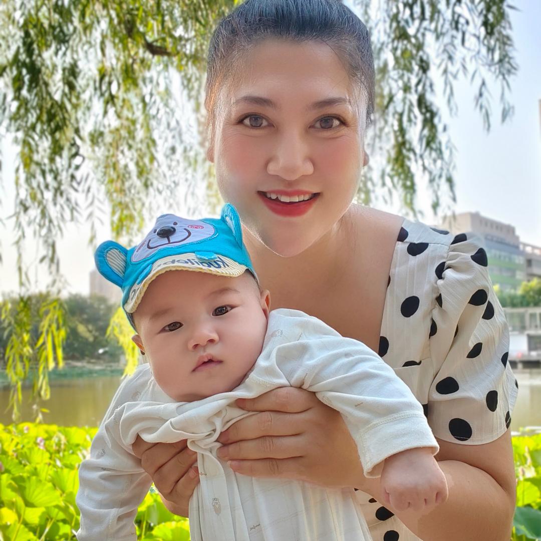 白小虾（哺乳期带娃）